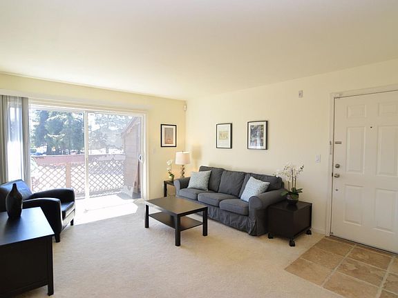 3rd image of 758 Teatree Ct