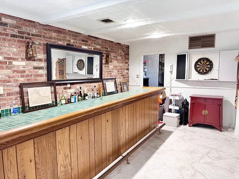 1430 Carrington Ln — Photo 47
