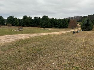 4695 Church Rd, Petoskey, MI 49770