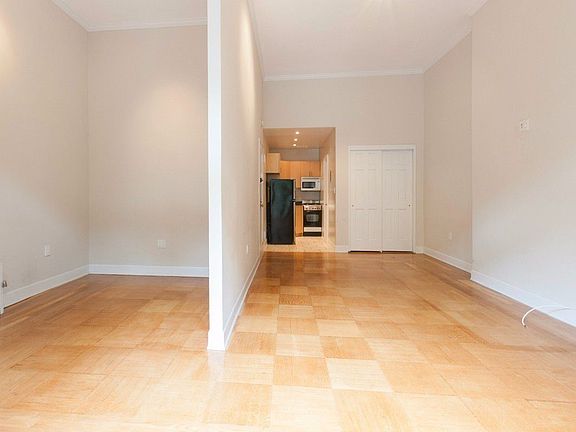 3rd image of 308 W 105th St #1AA