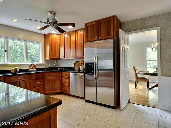 Granite / Stainless Kitchen with Cherry Cabinetry