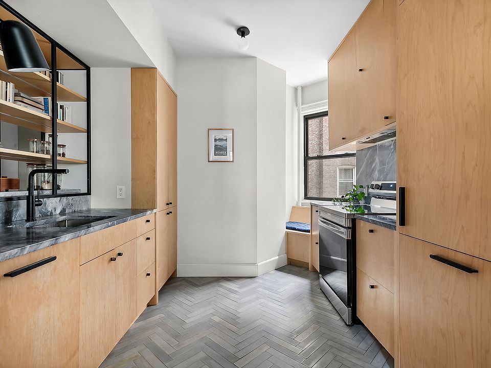 1st image of 170 W 89th St APT 2B