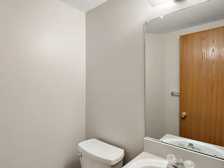 44558 Connecticut Ct — Photo 28