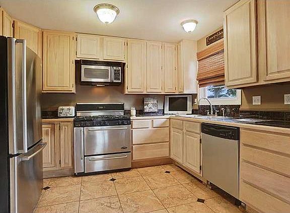 5th image of 1303 Moisant St