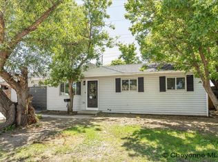 1109 W Jefferson Rd, Cheyenne, WY 82007