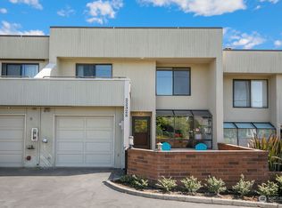 22328 6th Ave S #14, Des Moines, WA 98198