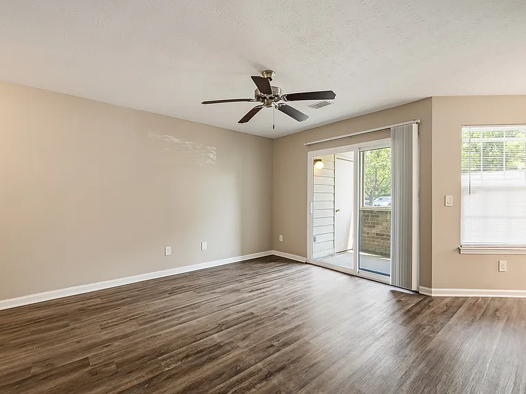 Woodspring-60-1bedroom