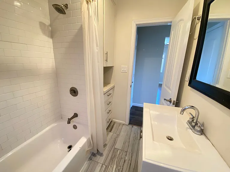 Upstairs Corner Apartment Home! Great North Park Location! Assigned Off Street Parking — Photo 17