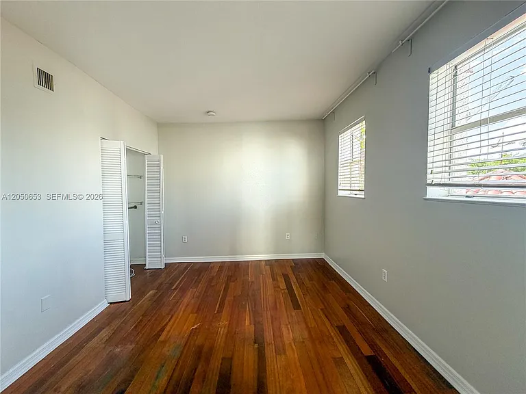 1027 Pennsylvania Ave #303 — Photo 11