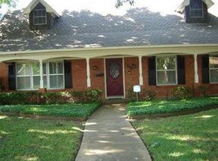 3253 Timberview Rd, Dallas, TX 75229