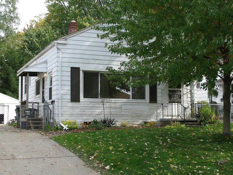 Exterior of home in summer months