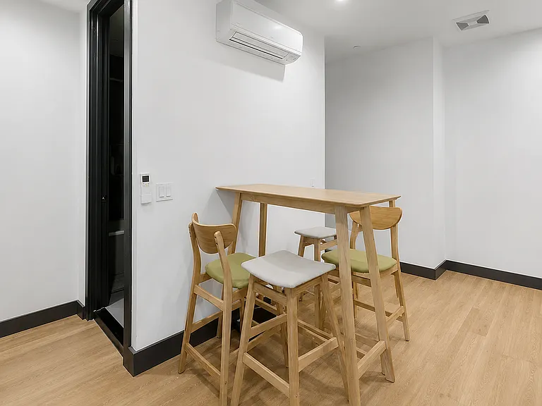 568 Lafayette Ave #1A — Photo 5