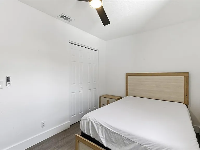 6713 S Mascotte St — Photo 15