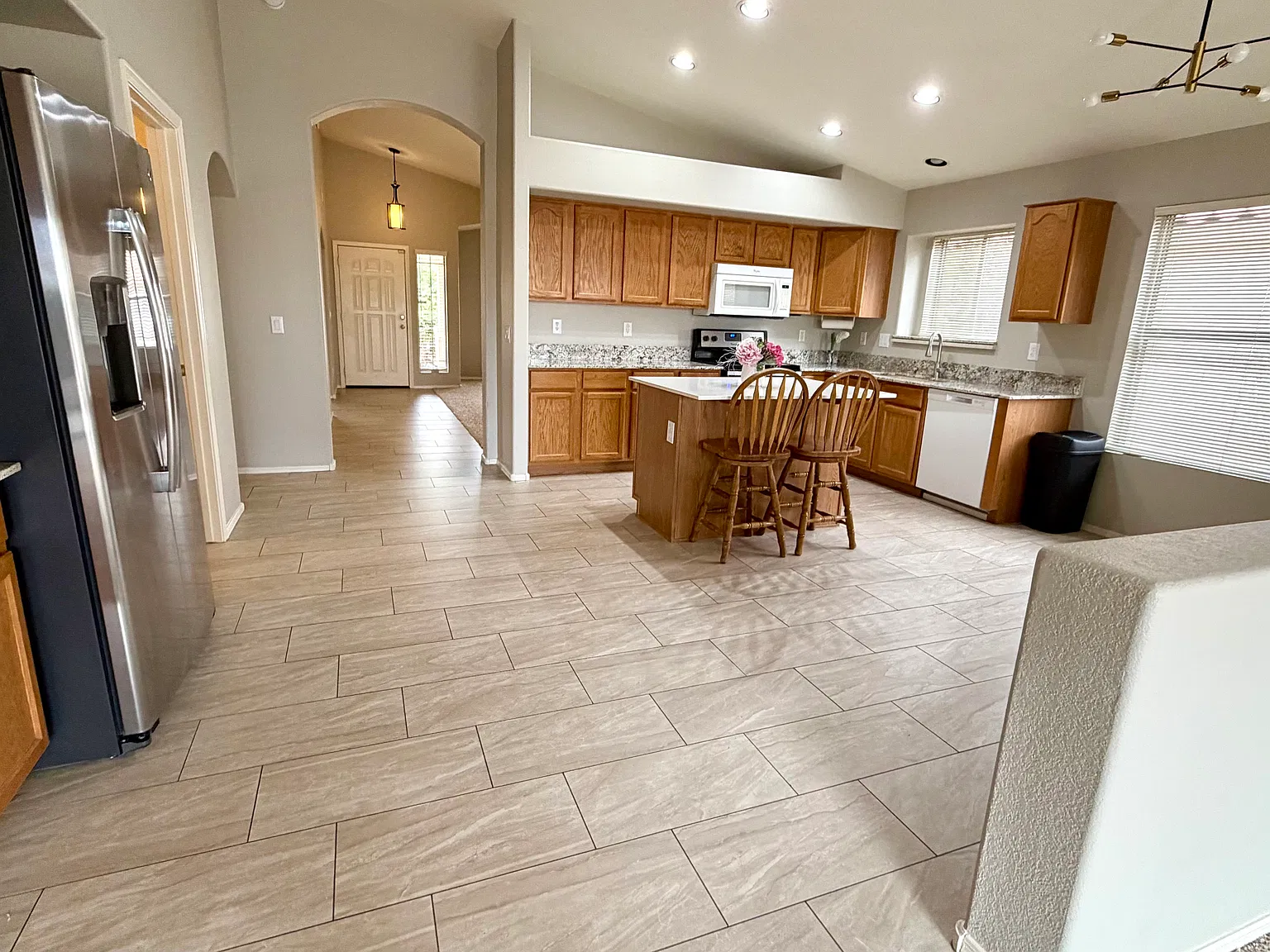 15275 W Tad Ln — Photo 3