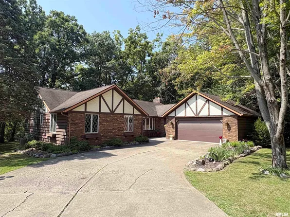 7117 N Dogwood Ln, Brimfield, IL 61517