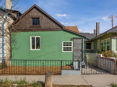 320 11th St NW, Rio Rancho, NM, 87102