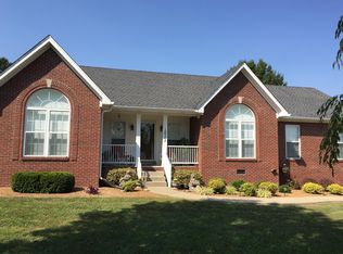 1022 Silver Maple Ln, Portland, TN 37148