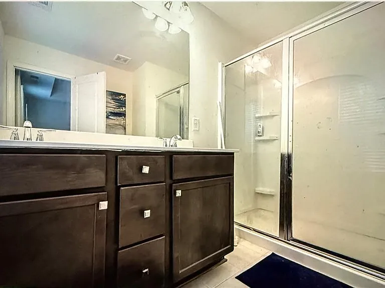 900 Society Cir SW — Photo 5