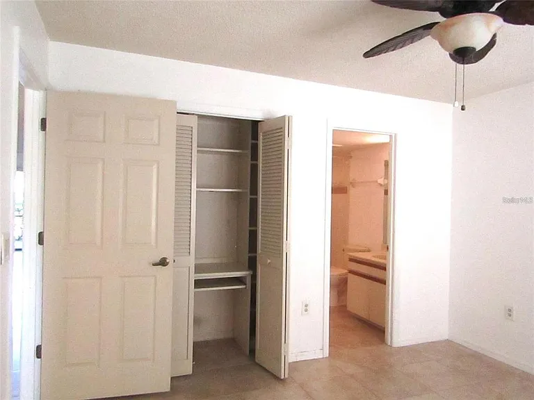 4434 Weybridge St #81 — Photo 8