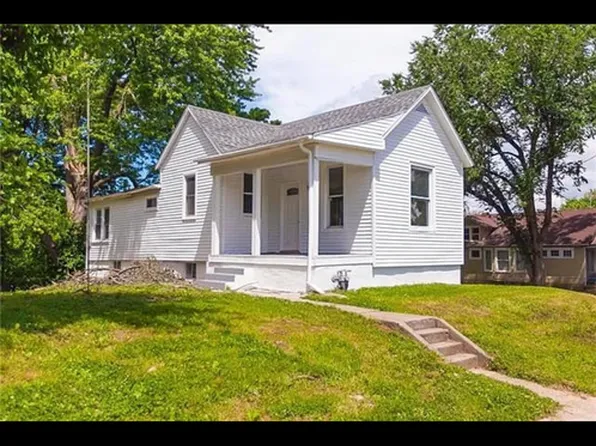 1602 S 25th St, Saint Joseph, MO 64507