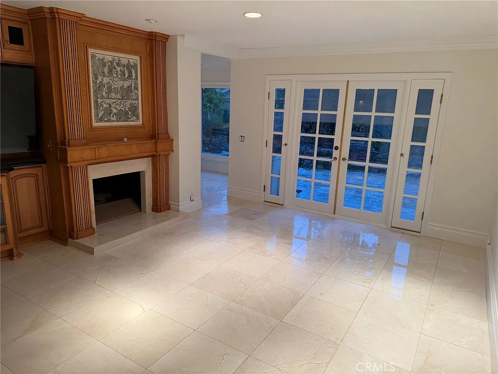5 bed, 2769 sqft, $7,250 — Photo 3