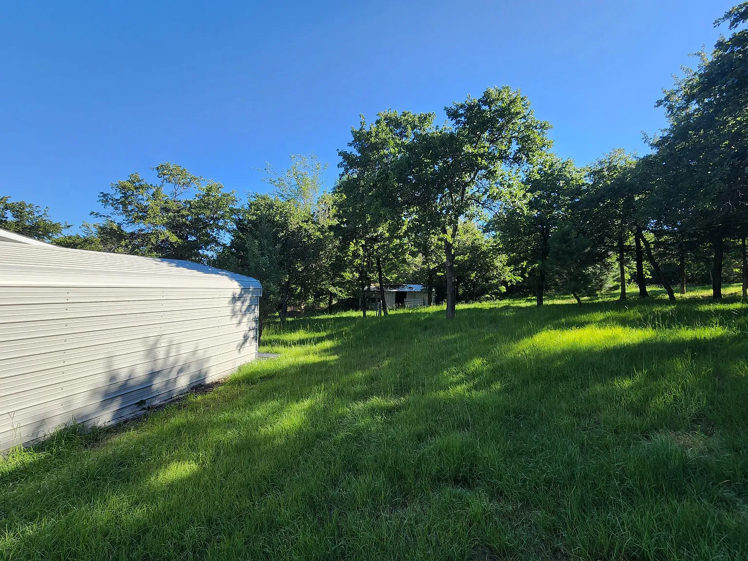 3 bed, 1848 sqft, $1,700 — Photo 3