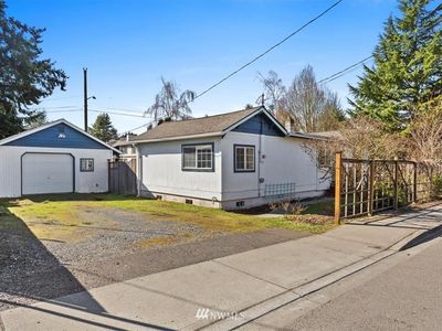 1108 Center Rd, Everett, WA, 98204