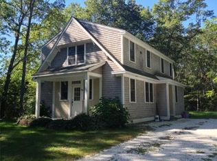 156 Abel Hart Ln, Tiverton, RI 02878