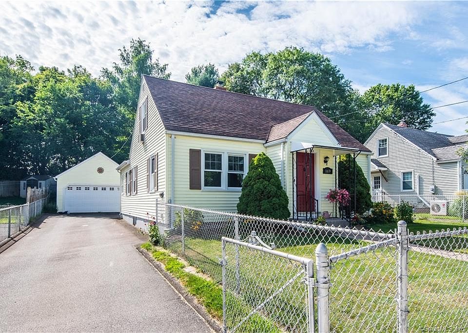 1st image of 169 McKinley Dr