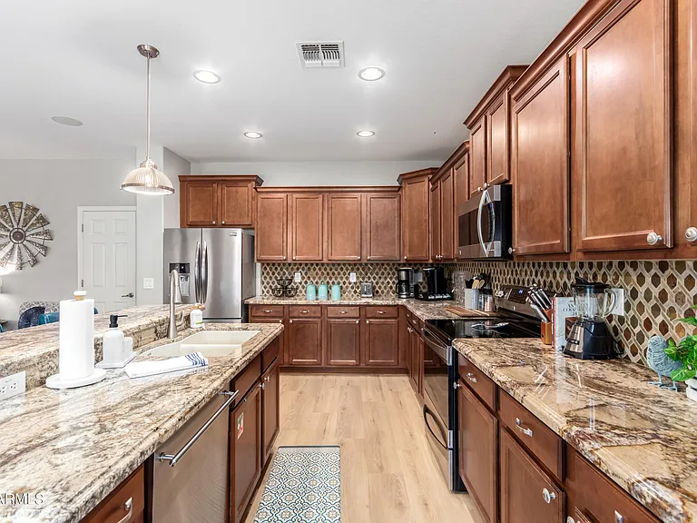 2695 E Rakestraw Ln — Photo 12