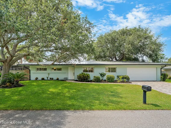 545 Seabreeze Dr, Indialantic, FL 32903