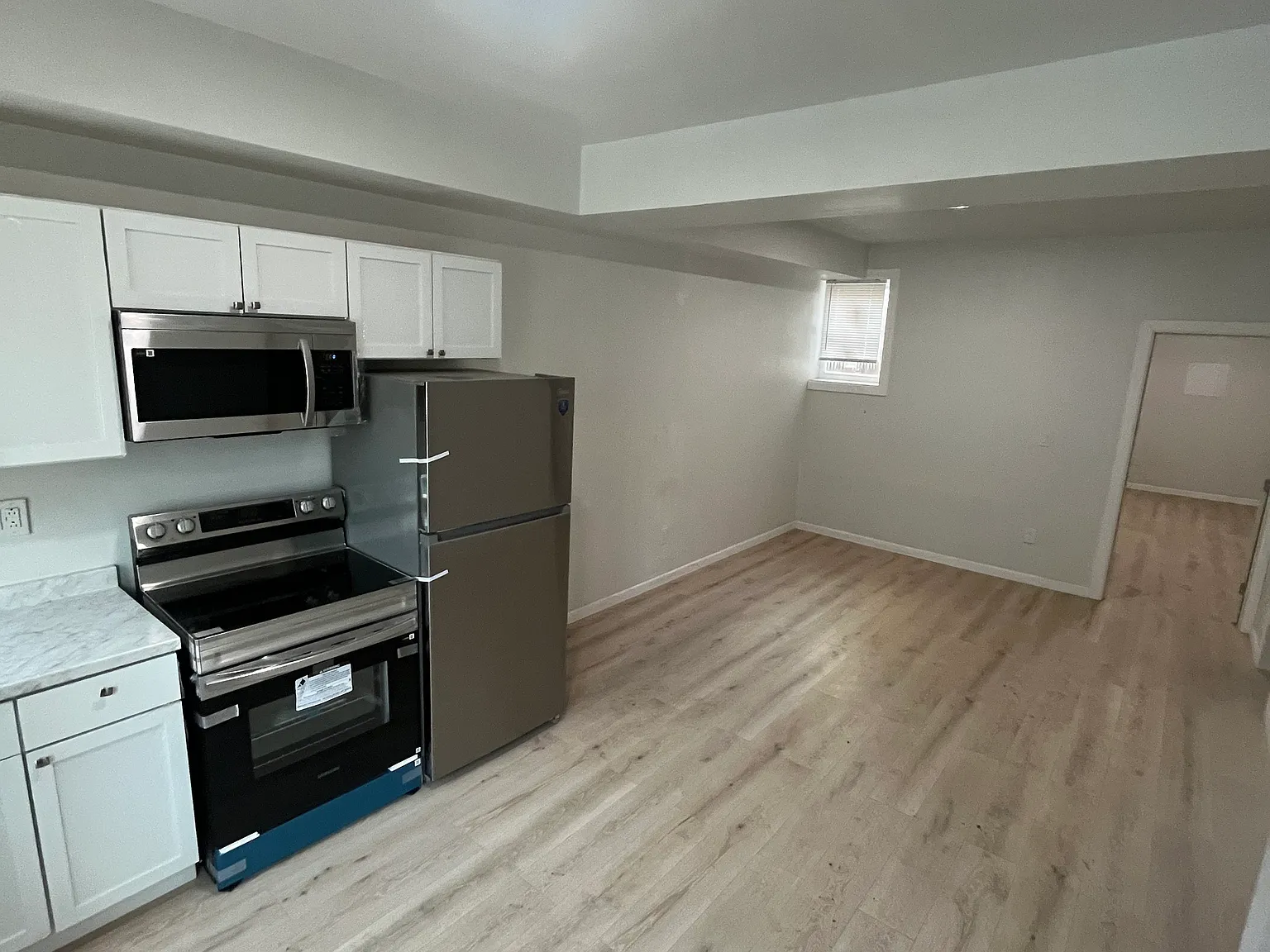 1 bed, $1,100 — Photo 2