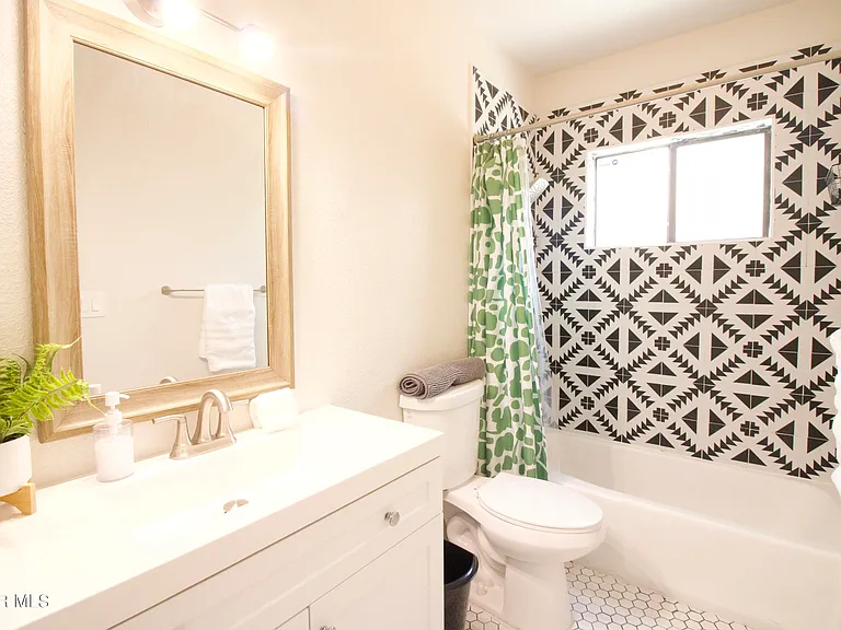 4614 N Stanton St #C17 — Photo 21