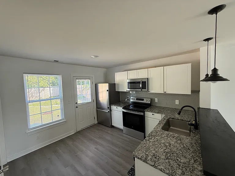 6306 Somerset Dr #K — Photo 3