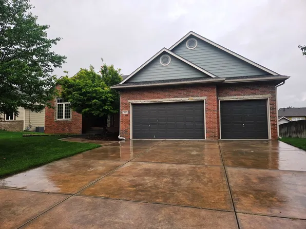 607 Autumn Glen Ct, Newton, KS 67114