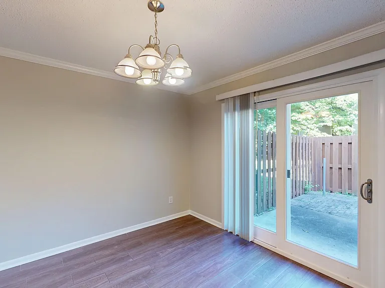 3280 Heathstead Pl — Photo 7