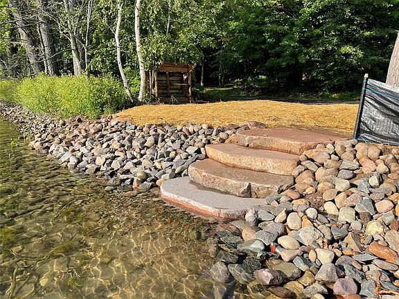 3rd image of N5909 Lake Road