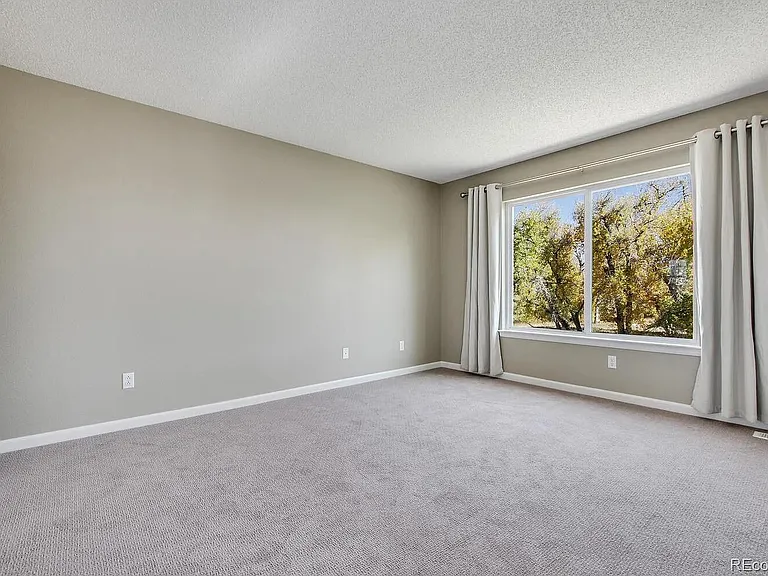 20828 Willowbend Ln — Photo 26
