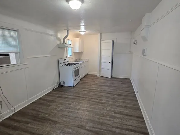 618 J St, Modesto, CA 95354