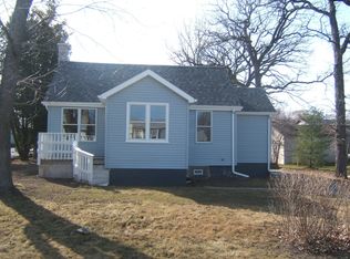 3324 Charleston Rd, Waukegan, IL 60087