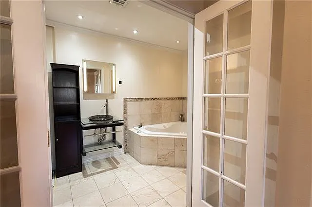3 bed, 2.0 bath, 1575 sqft, $1,750 — Photo 4