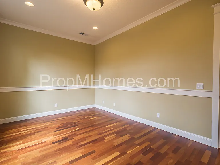 5135 N Williams Ave — Photo 19