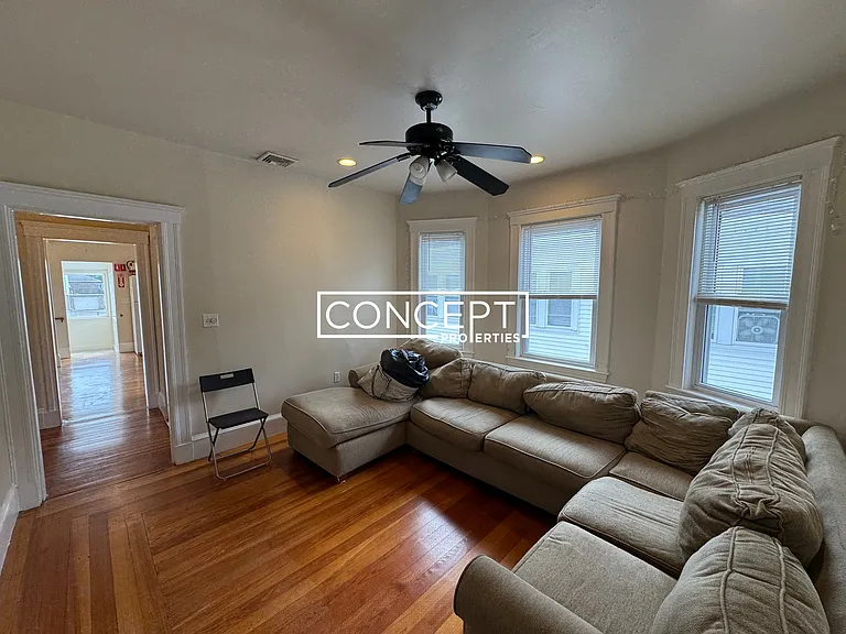98 W Quincy St #A — Photo 4
