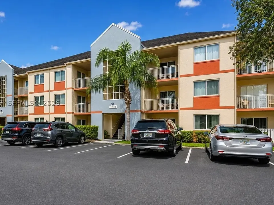 18860 NW 57th Ave #305