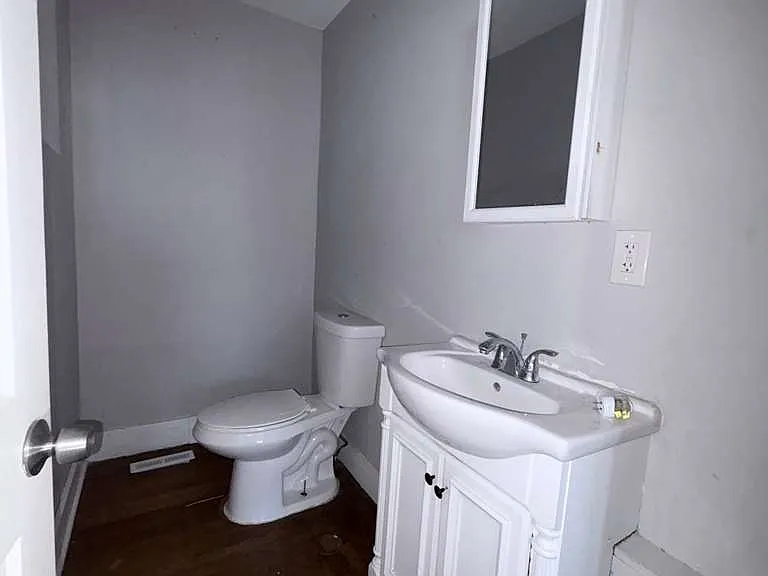 240 Fountain St #240A — Photo 13