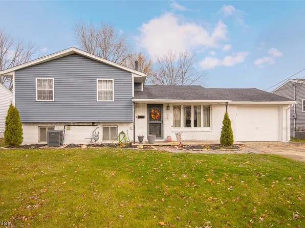 926 Sherwood Dr, Elyria, OH 44035