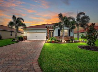 3237 Birch Tree Ln, Alva, FL 33920