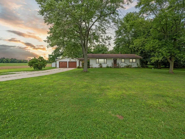 6002 State Rd, Bancroft, MI 48414