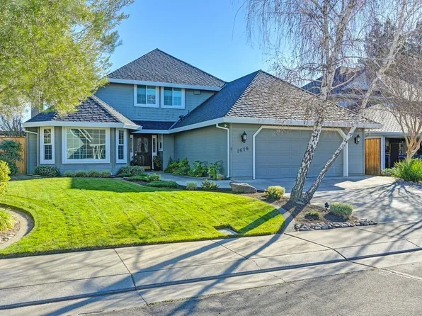 1618 Timberlake Cir, Lodi, CA 95242