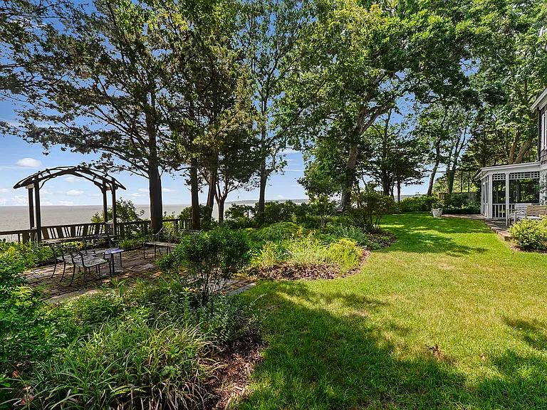 7134 Indian Neck Ln — Photo 18